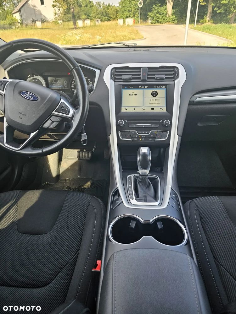 Ford Mondeo 2.0 TDCi Titanium PowerShift - 9