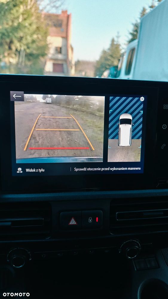 Opel Combo 50kWh Elegance - 23