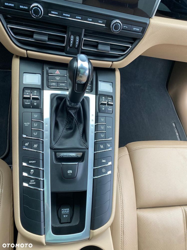 Porsche Macan PDK - 27