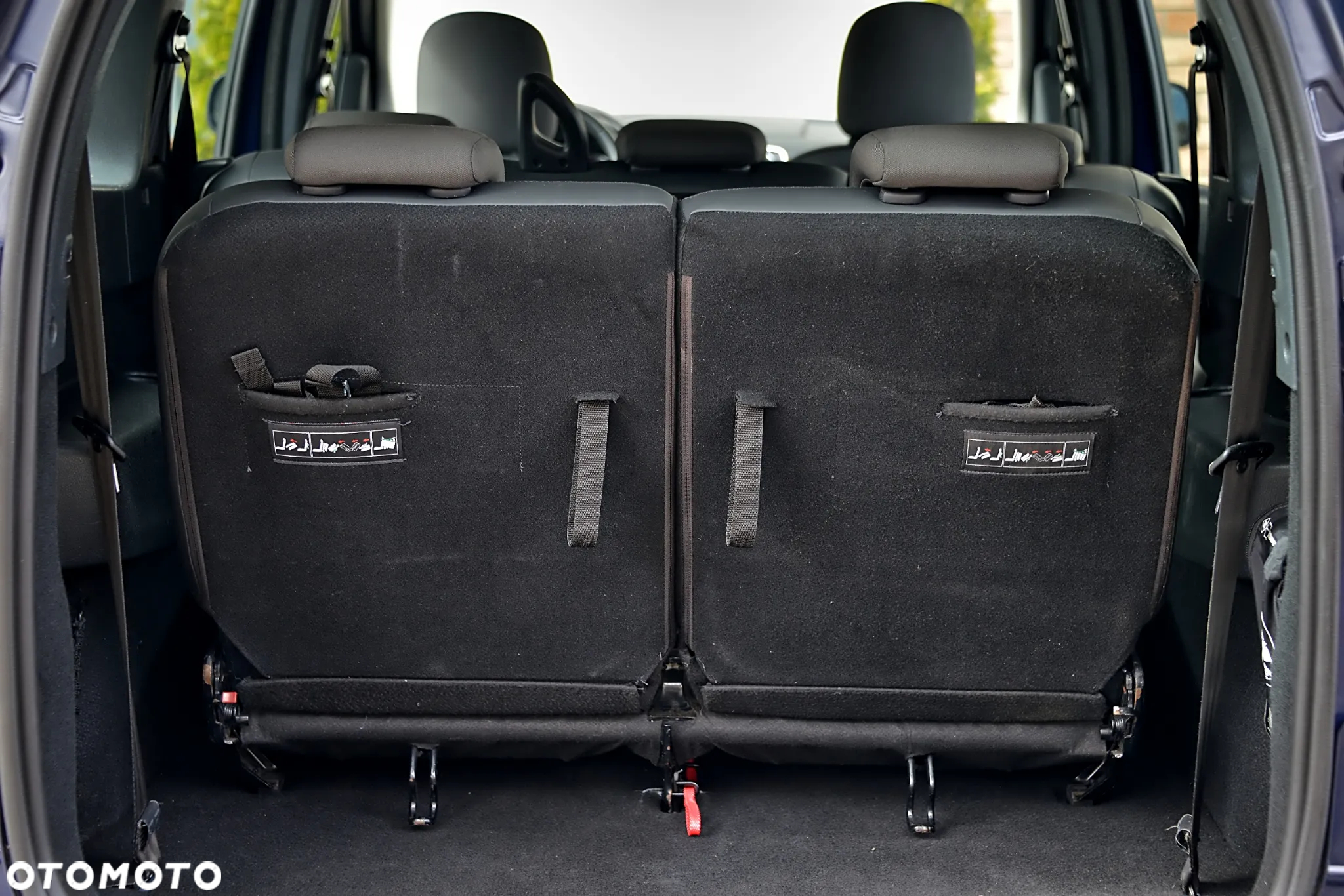 Dacia Lodgy TCe 115 Laureate - 38