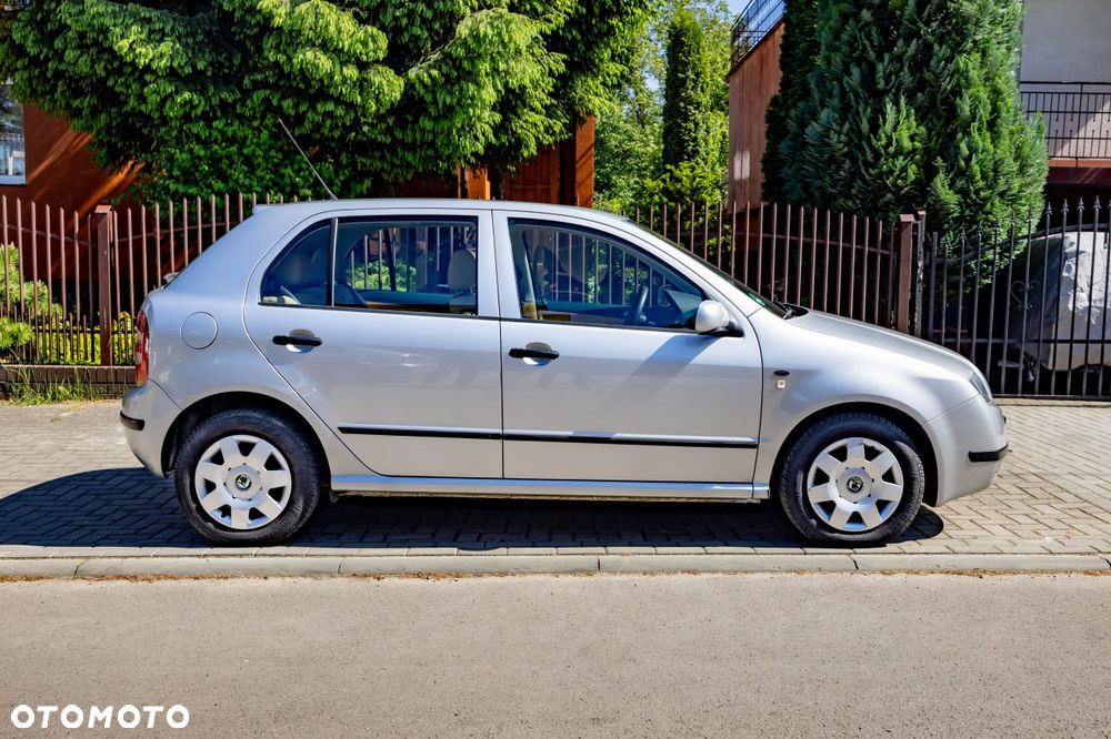 Skoda Fabia 1.4 16V Extra - 2