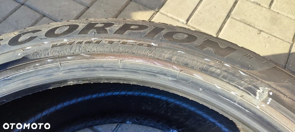OPONY ZIMOWE 285/40R22 110V PIRELLI SCORPION WINTER (4420) Zadarty rant ochronny 2 SZTUKI PARA - 9