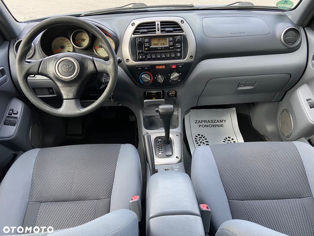 Toyota RAV4 2.0 VVT-i Prestige - 32