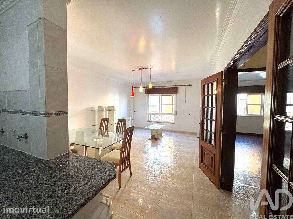 Apartamento T2 em Algueirão-Mem Martins de 95 m2 - Grande imagem: 4/34