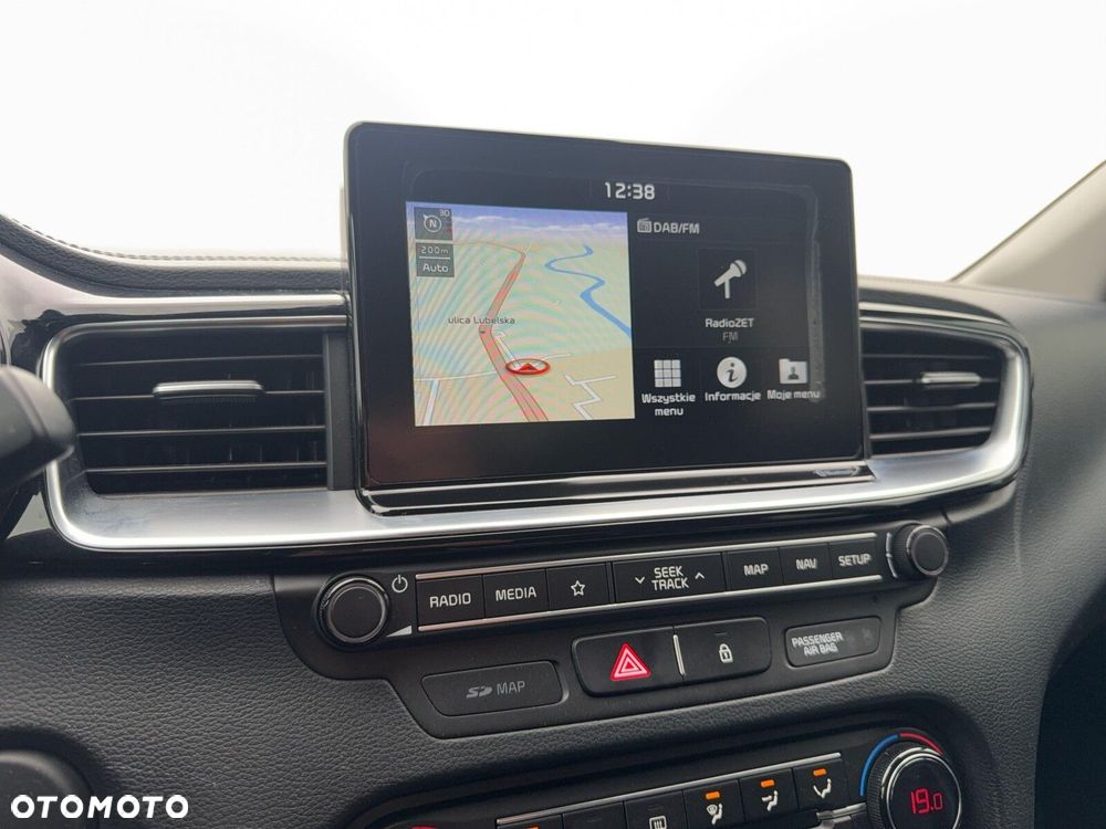 Kia Ceed - 20