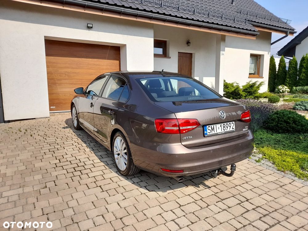 Volkswagen Jetta 1.2 TSI BMT Comfortline - 3
