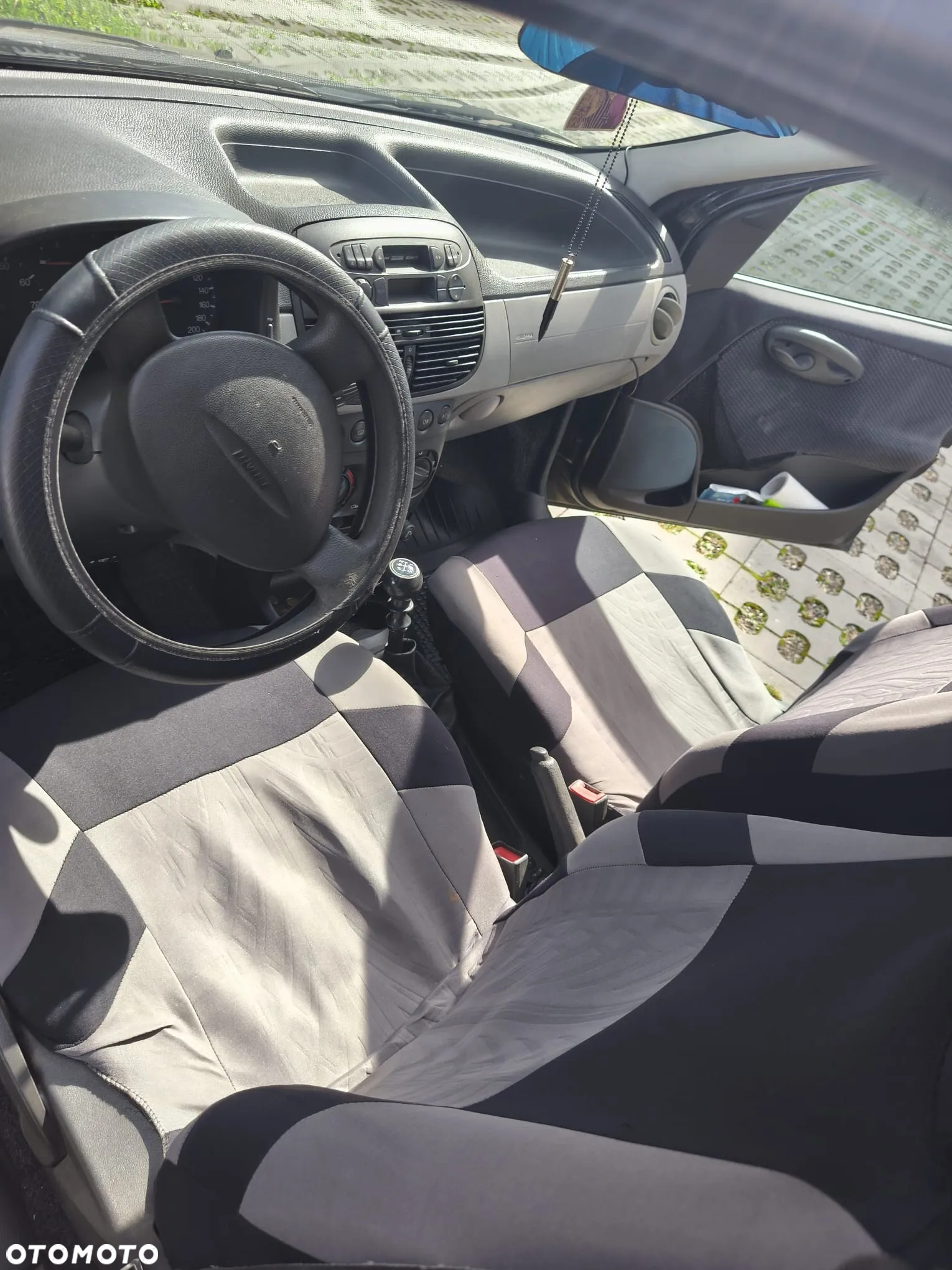 Fiat Punto - 25
