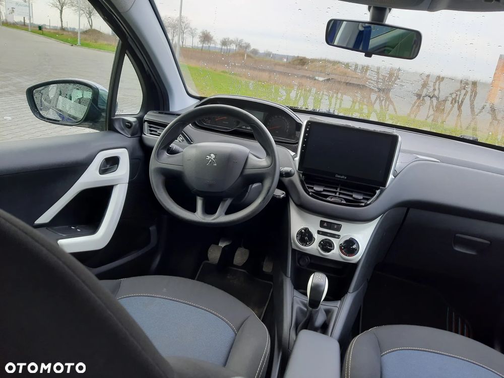 Peugeot 208 PureTech 68 Like - 10