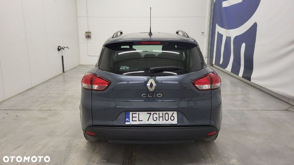 Renault Clio - 7