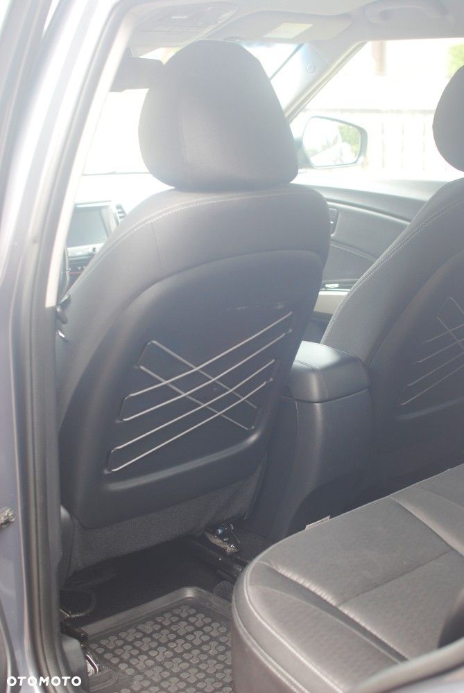 SsangYong/KGM Tivoli - 17