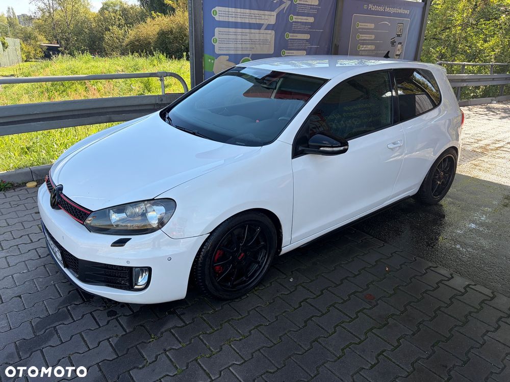 Volkswagen Golf - 27
