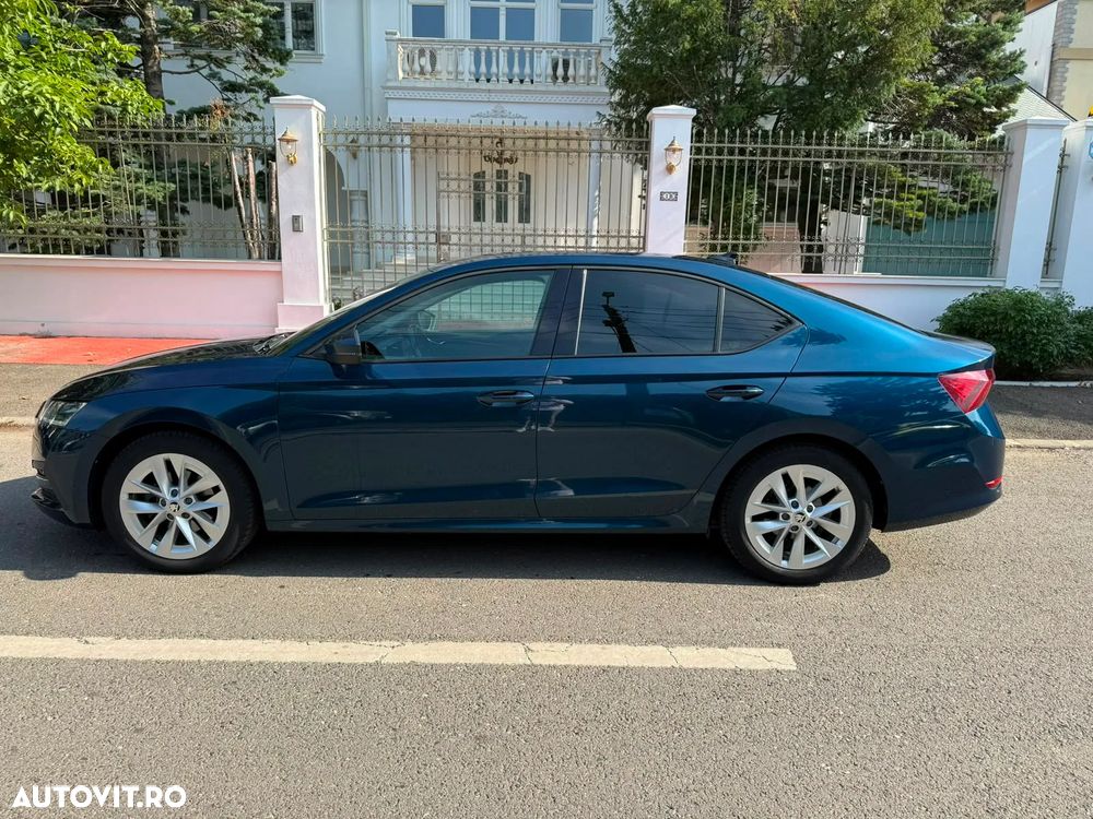 Skoda Octavia 2.0 TDI DSG Ambition - 8
