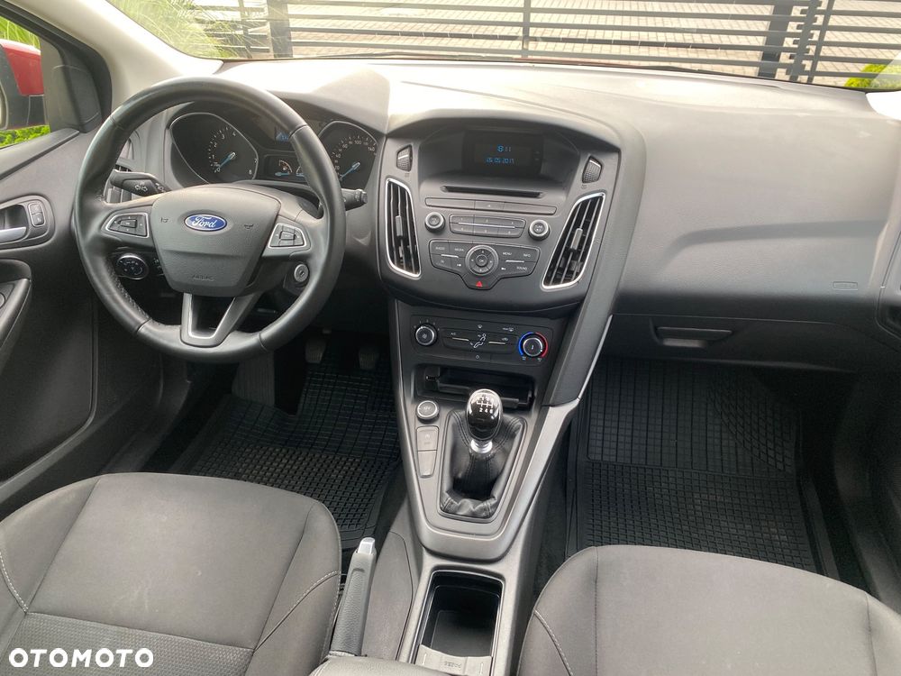 Ford Focus 1.0 EcoBoost Trend - 6