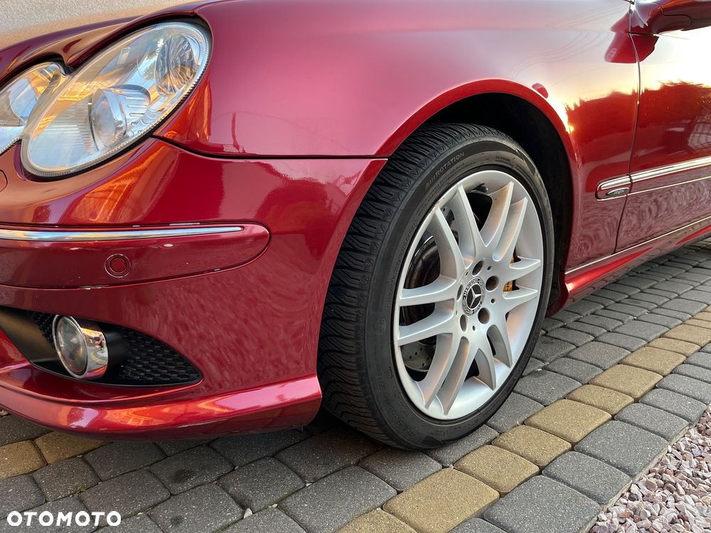 Mercedes-Benz CLK - 13