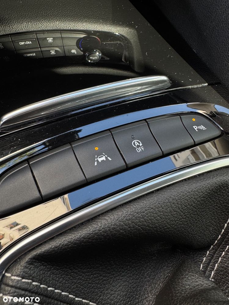 Opel Insignia 2.0 CDTI Innovation S&S - 12