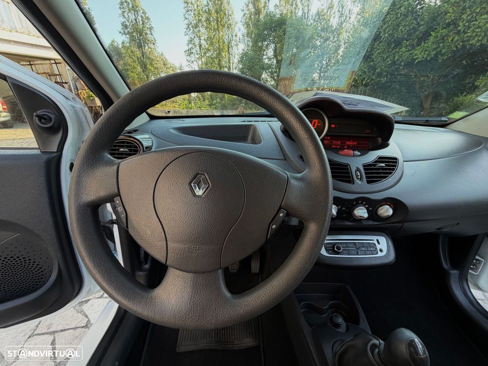 Renault Twingo 1.2 16V Ripcurl — fotografia 24