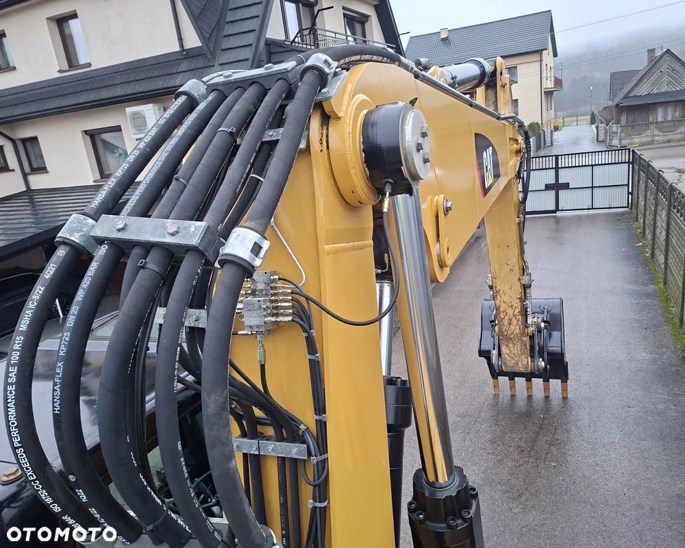 Caterpillar CAT M 318 D - 14