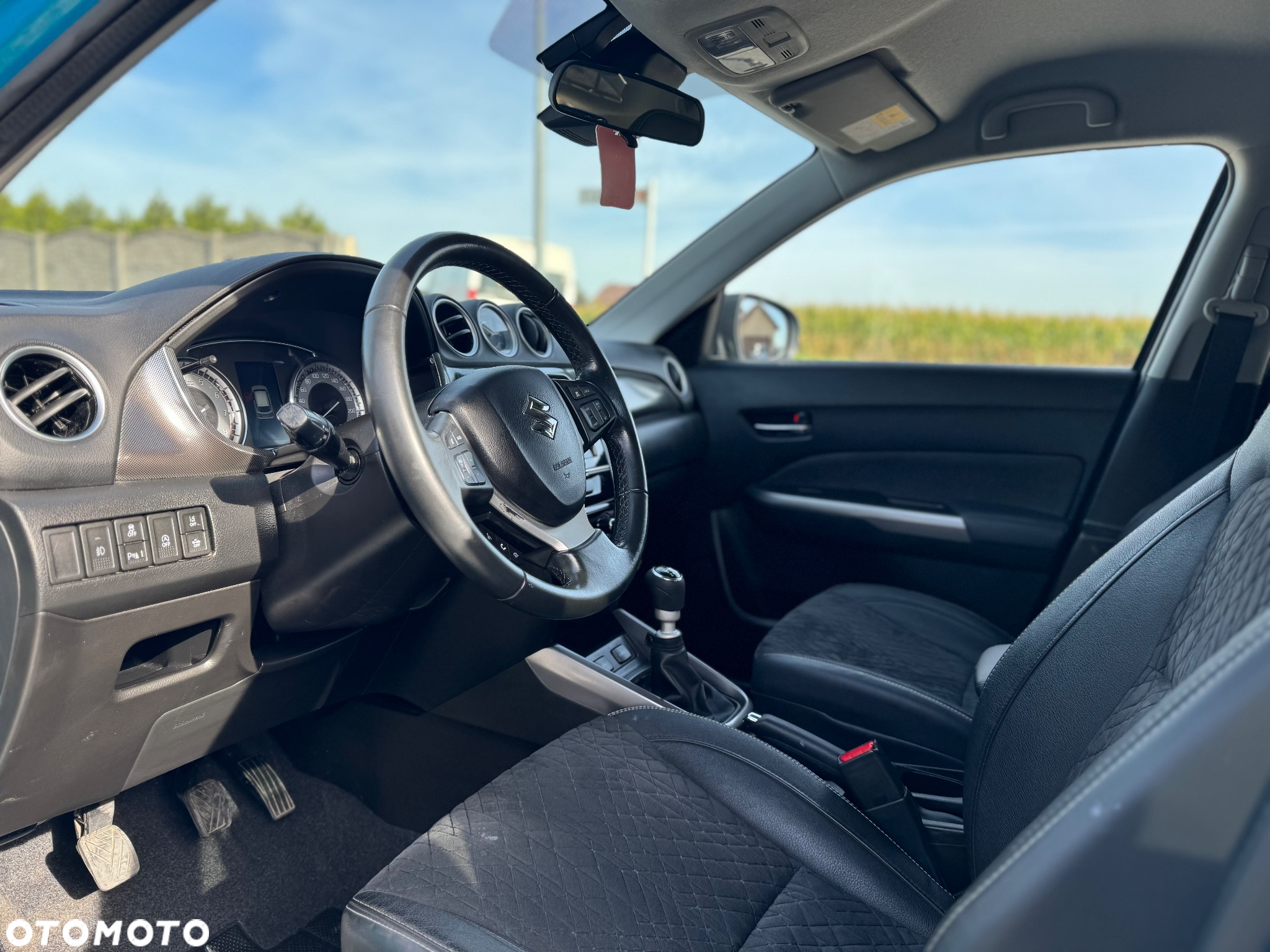 Suzuki Vitara 1.4 Boosterjet Hybrid Allgrip Comfort - 18