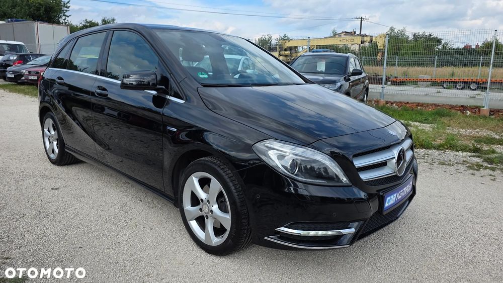 Mercedes-Benz Klasa B 180 BlueEFFICIENCY Edition 1 - 10