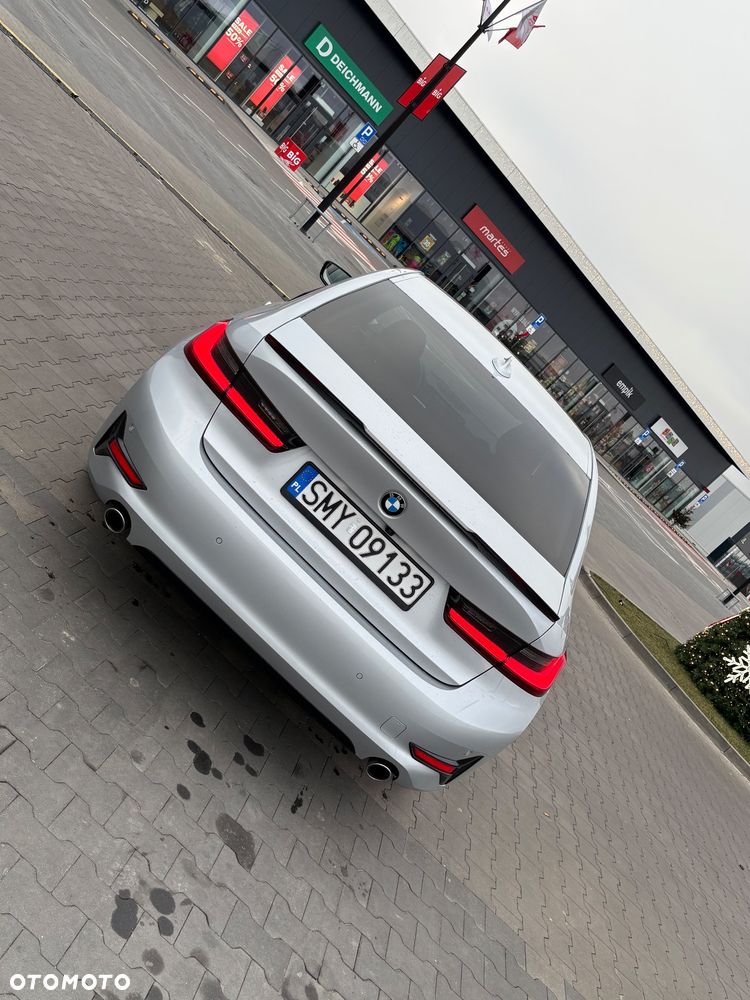 BMW Seria 3 318d Sport Line Shadow - 5