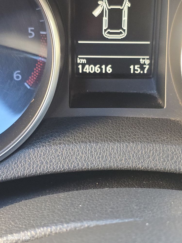 VW Golf Variant 1.6 TDi Confortline - 22