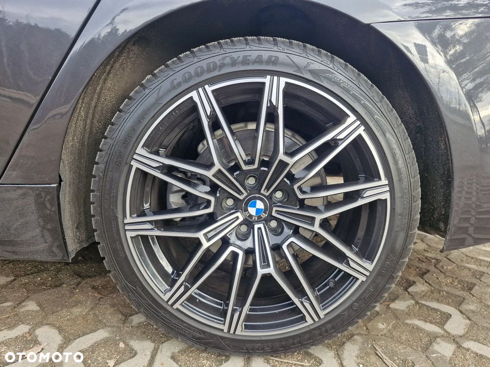 BMW Seria 5 530i M Sport Edition - 9