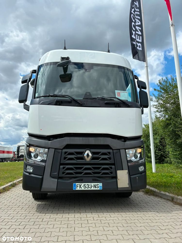 Renault T480 Sleeper Cab - 2