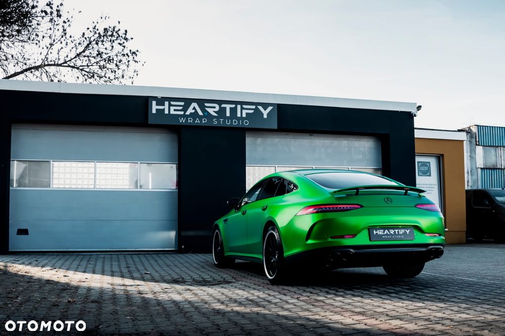 Mercedes-Benz AMG GT 53 4Matic+ 4D Speedshift TCT 9G - 12