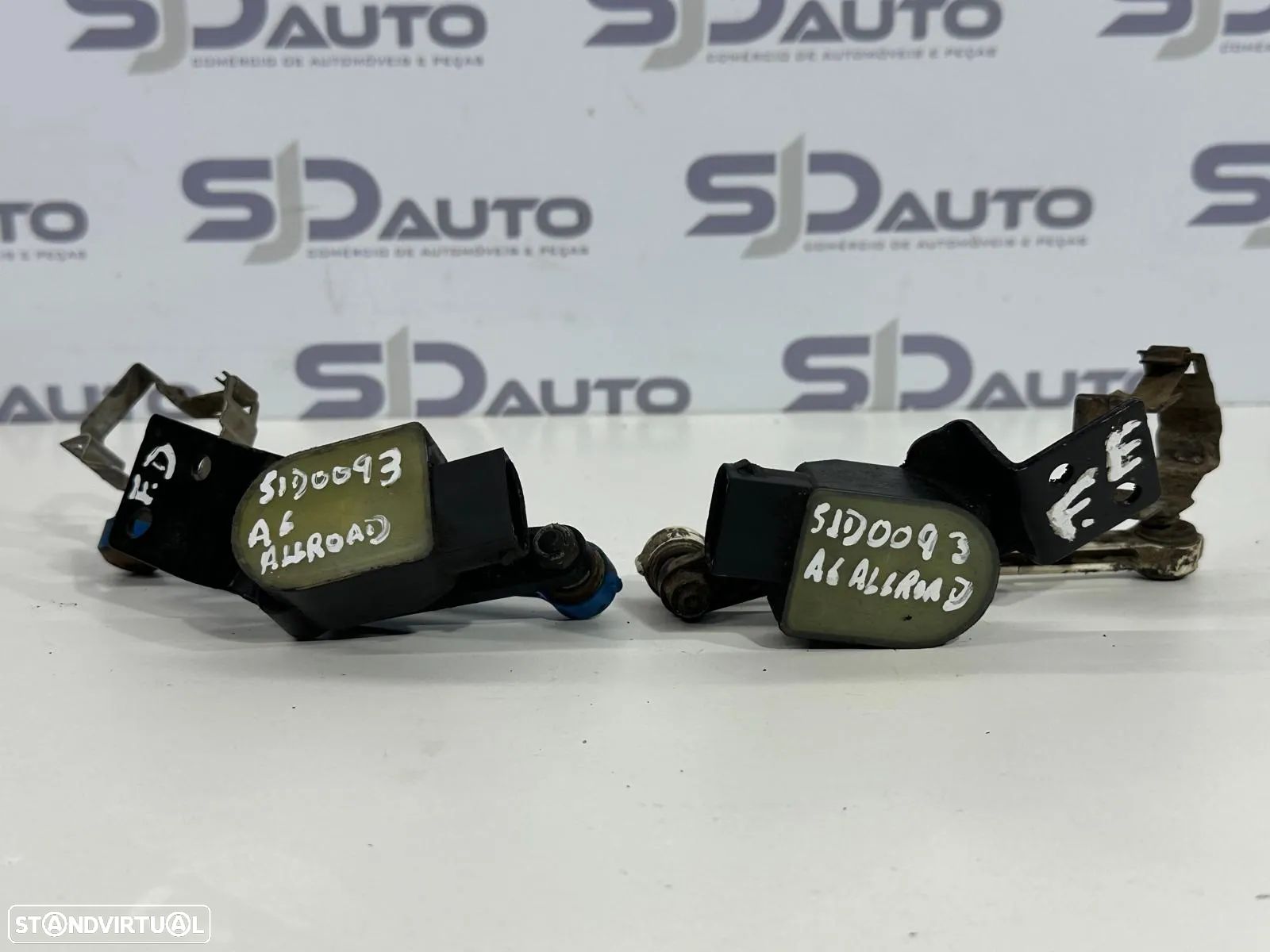 Sensor Nível Frente / Trás Direito / Esquerdo - Audi A6 (C5) Allroad (2004) - 1
