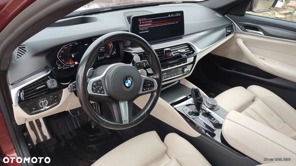 BMW Seria 5 530d xDrive M Sport Edition - 12