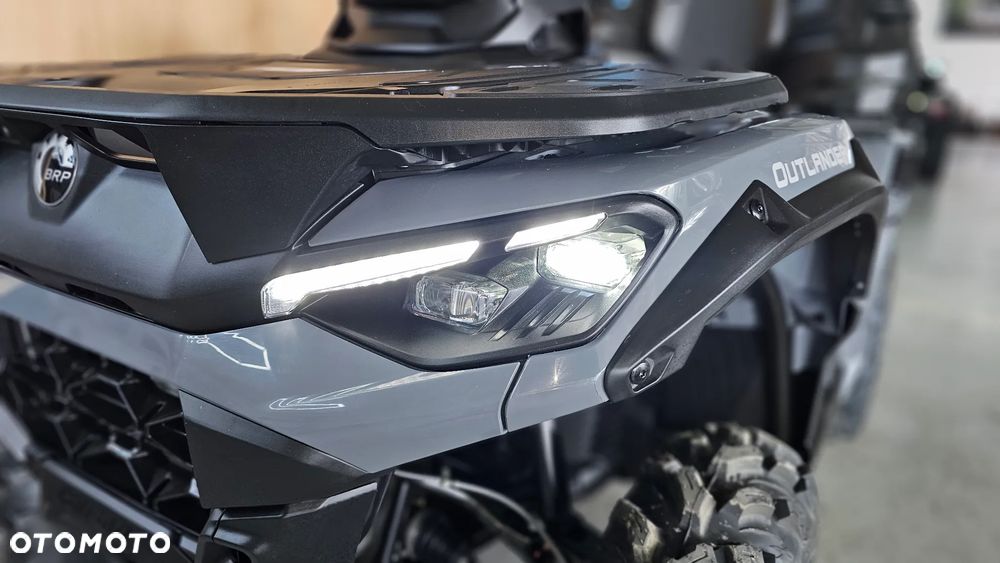 Can-Am Outlander - 4