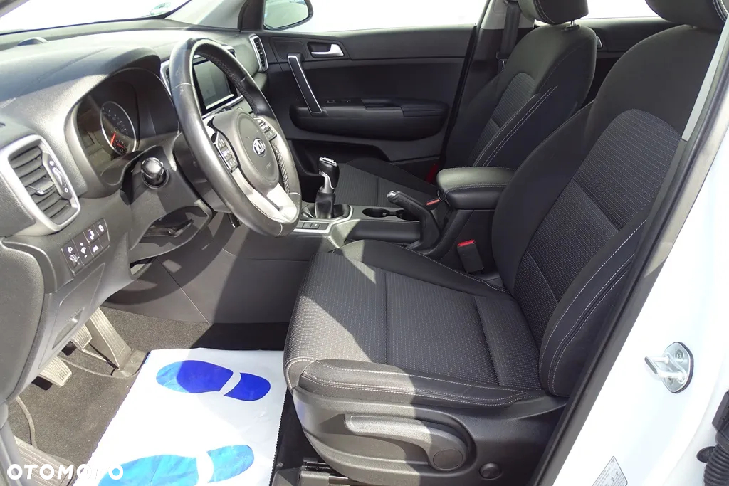 Kia Sportage 1.6 GDI 2WD DREAM-TEAM EDITION - 16
