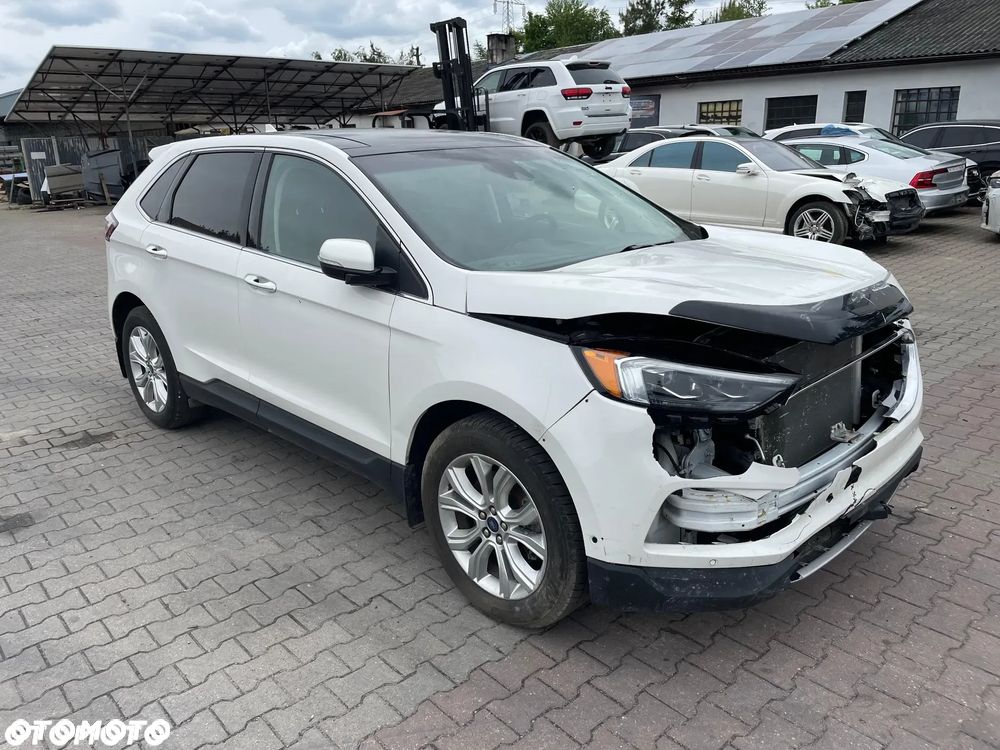Ford Edge - 6