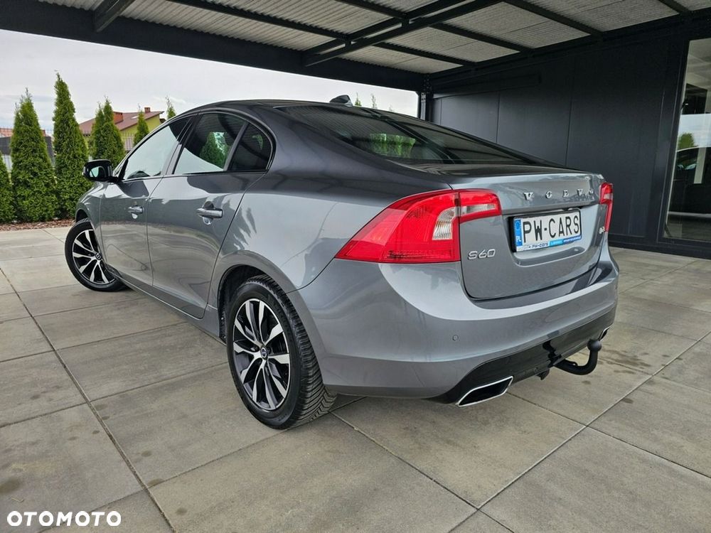 Volvo S60 - 4