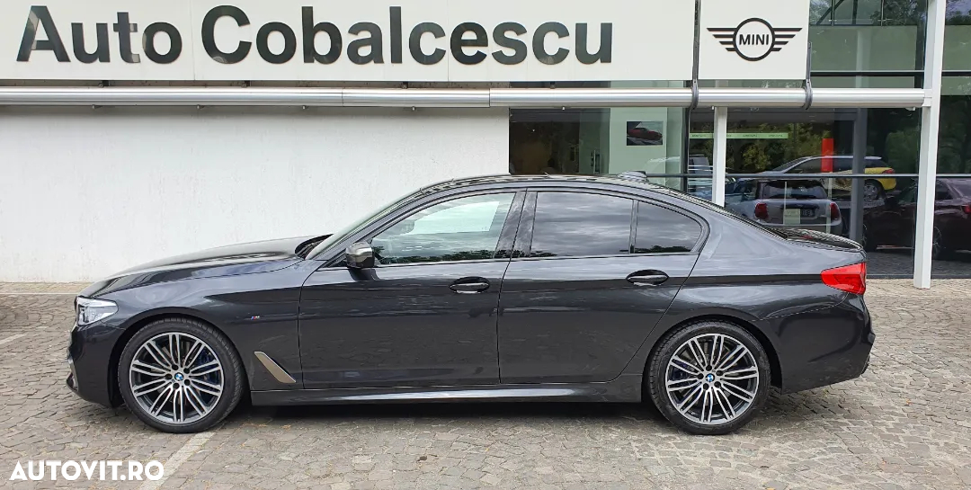 BMW M5 M550i xDrive AT - 3