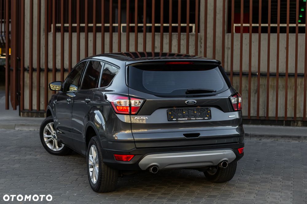 Ford Kuga - 15