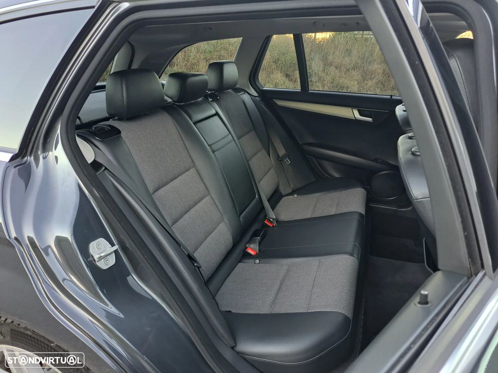 Mercedes-Benz C 220 - 30