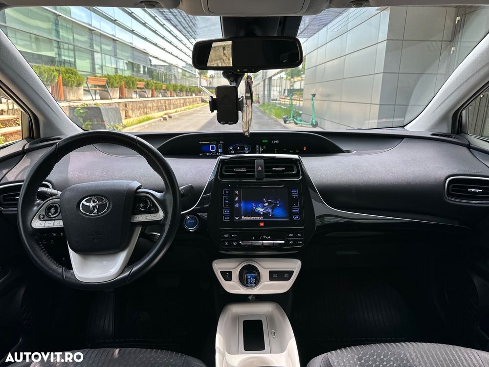 Toyota Prius 1.8 Dual VVT-i Sol+ - 5