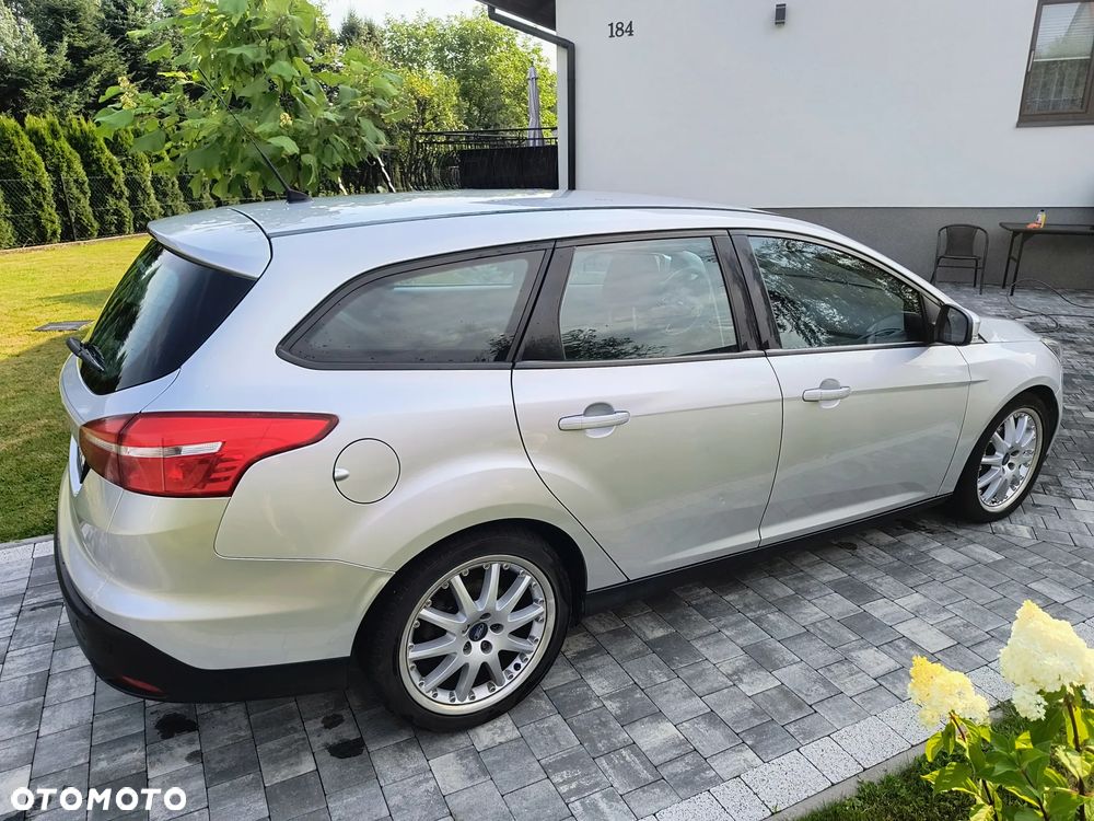 Ford Focus 2017 photo 4