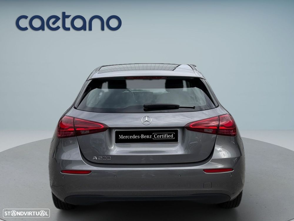 Mercedes-Benz A 200 - 4