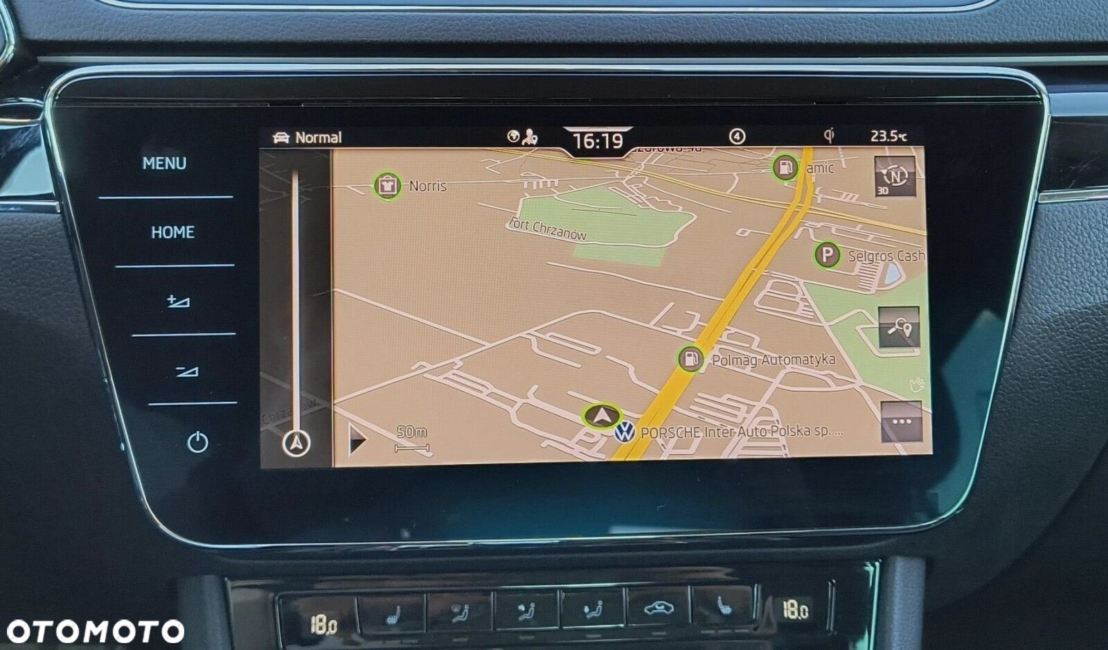 Skoda Superb 2.0 TDI SCR L&K DSG - 17