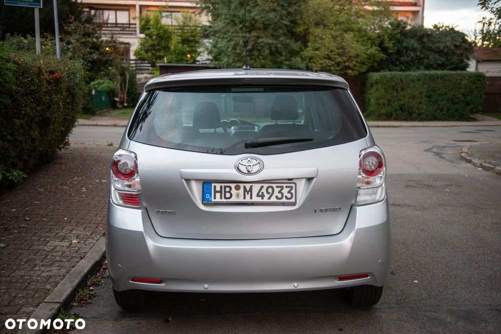 Toyota Verso 1.8 7-Sitzer Executive - 6
