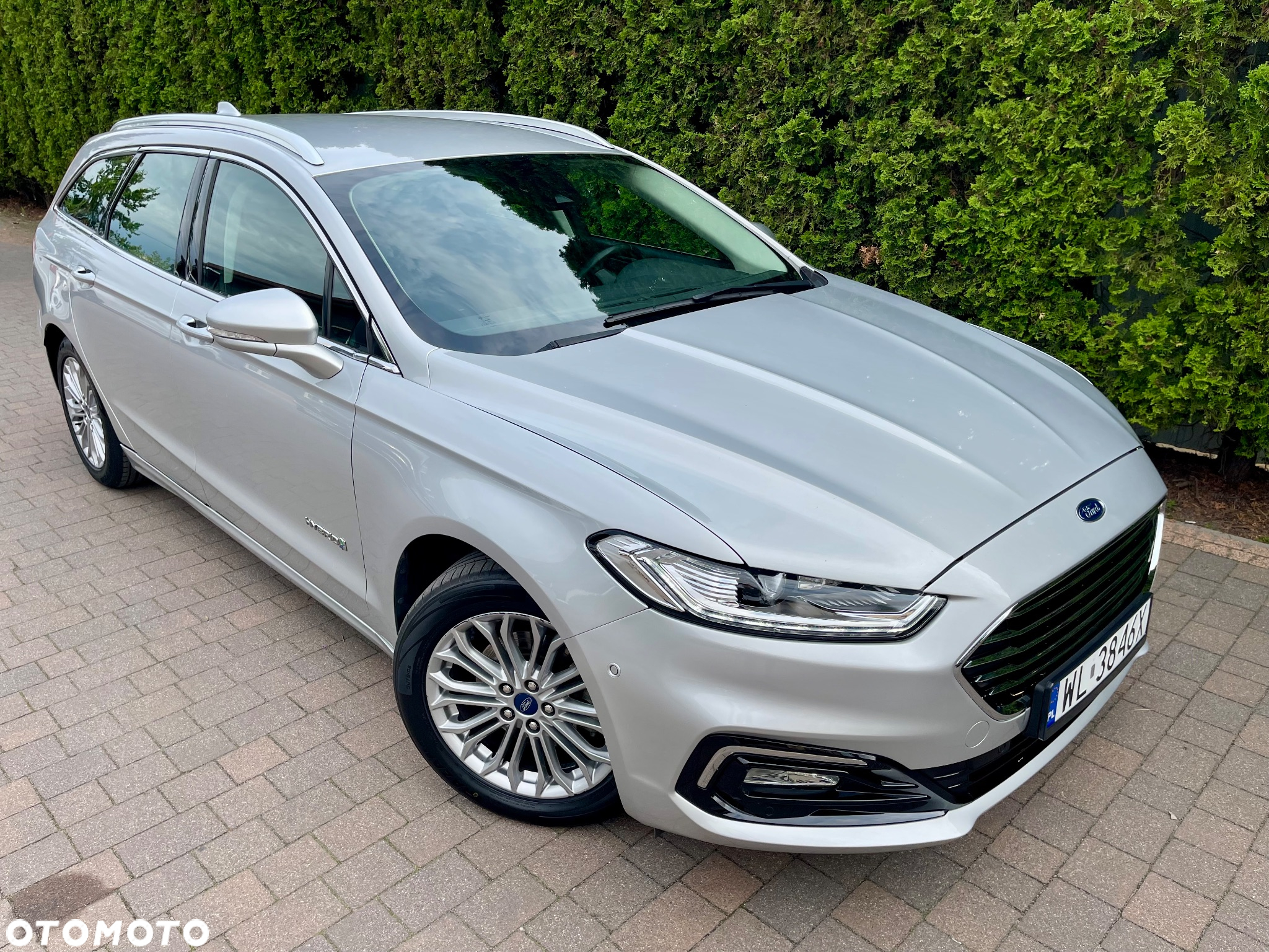 Ford Mondeo 2.0 Hybrid Titanium - 3