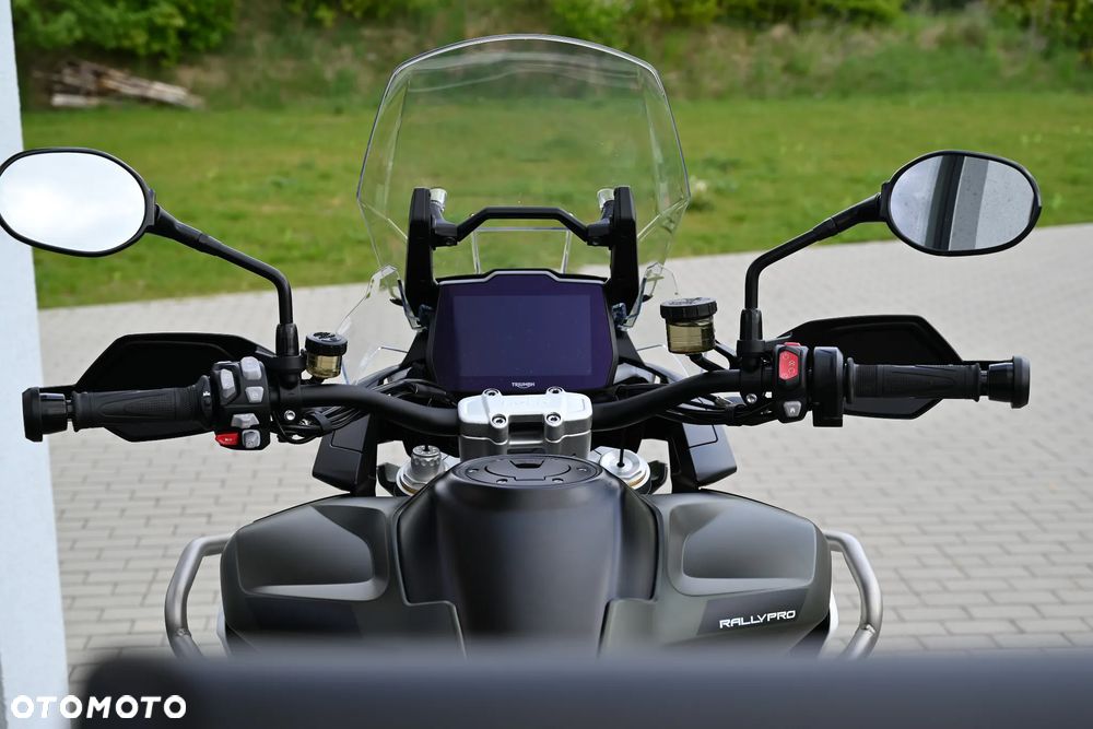 Triumph Tiger - 7