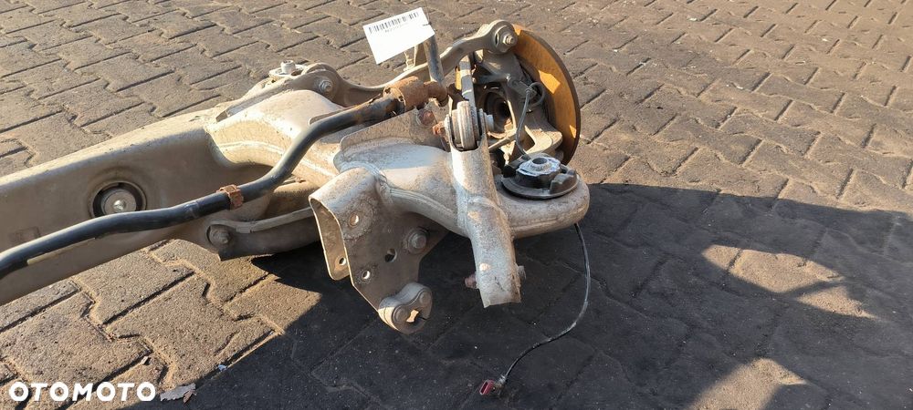 BELKA / SANKI TYŁ MERCEDES - BENZ S 320 L W221 - 6