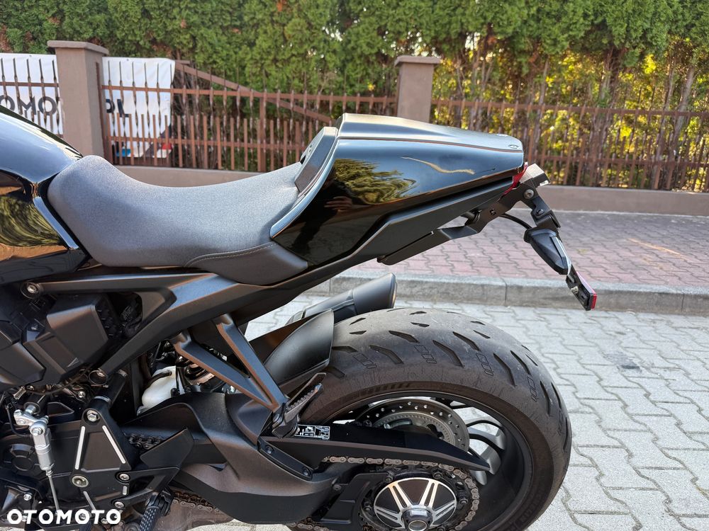Honda CB - 26
