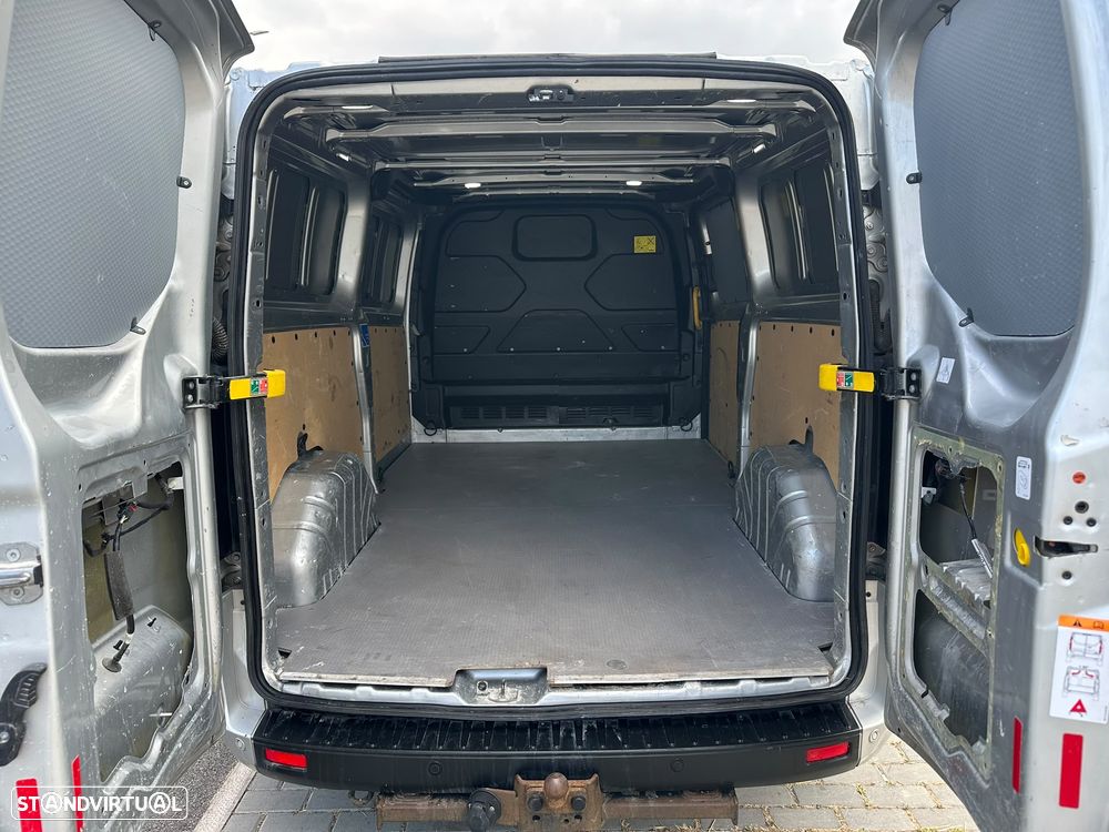 Ford Transit Custom 2.0 TDCi L1H1 Caix-Automática - 13