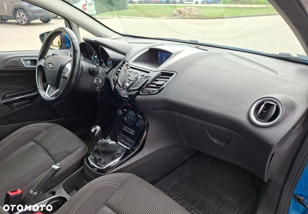 Ford Fiesta - 14