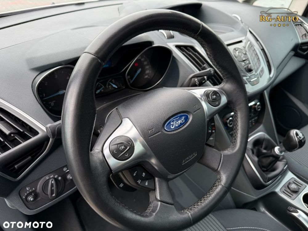 Ford C-MAX - 24