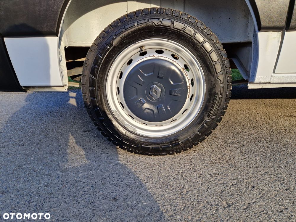 Renault Master - 25